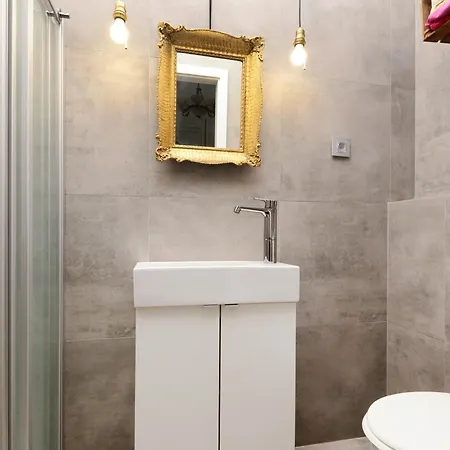 1nk Downtown Cozy Nest Apartmán *