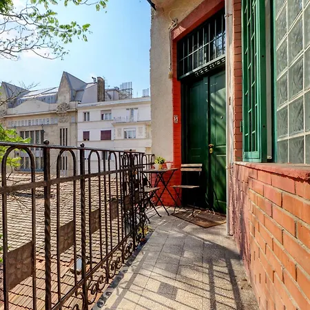 1nk Downtown Cozy Nest Apartament *