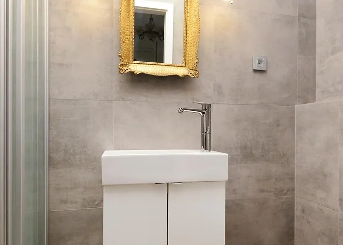 1nk Downtown Cozy Nest شقة *